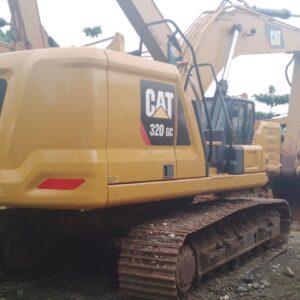 CAT 320GC 17