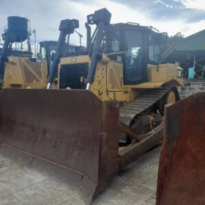 CAT D6R2 53