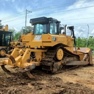 CAT D6R2 62