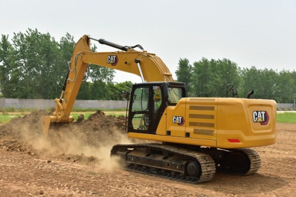 330 GC - Image 3